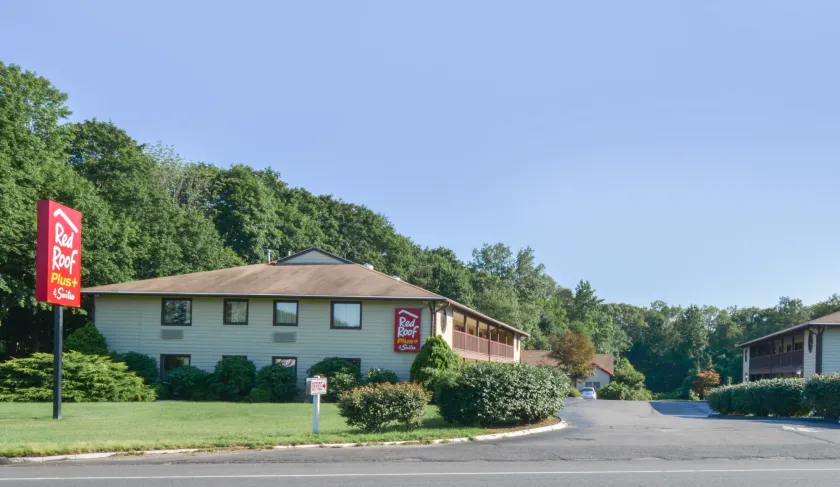 Red Roof Inn PLUS+ & Suites Guilford - Image 1
