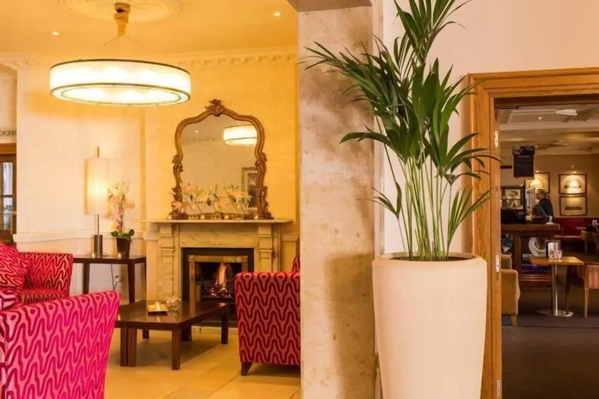 Marine Hotel - Vestíbulo