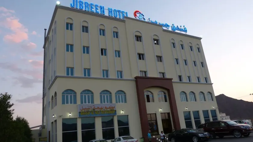 Jibreen Hotel - Image 1