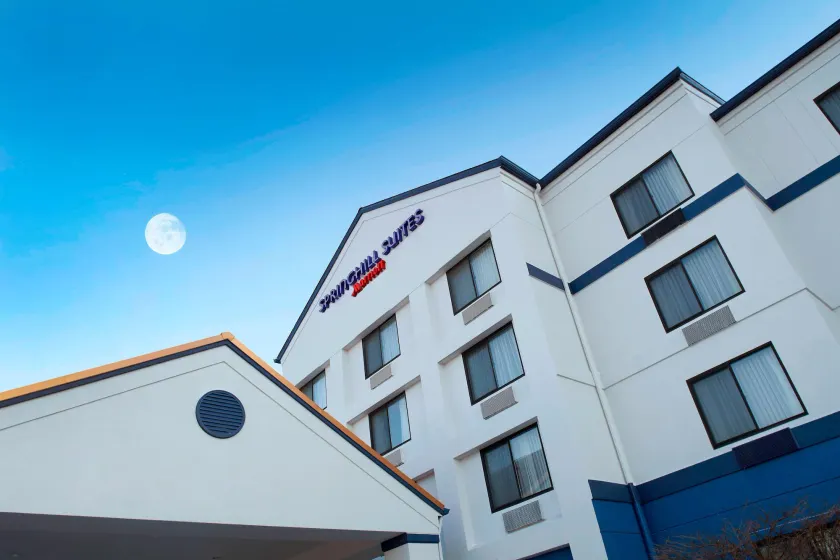 SpringHill Suites by Marriott Pittsburgh Washington - Image 1