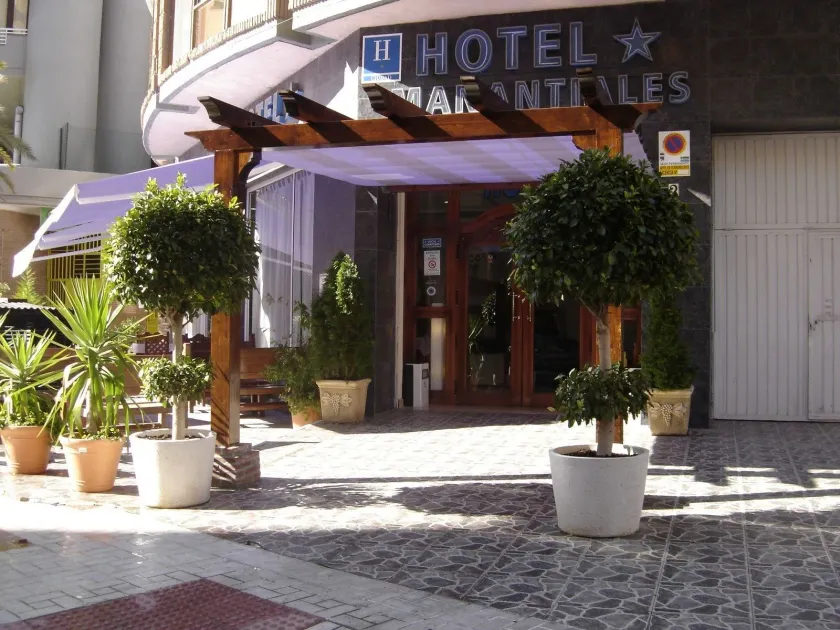 Hotel Manantiales - Image 1
