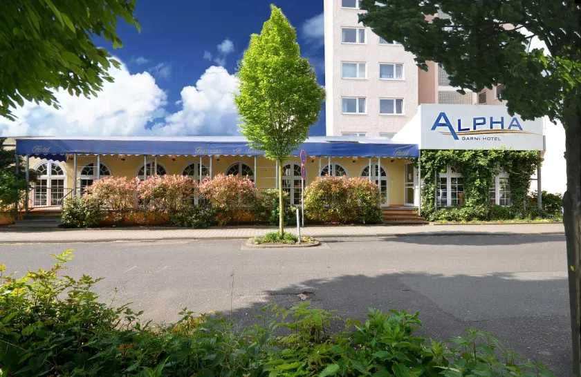 Alpha Hotel Garni - Image 1