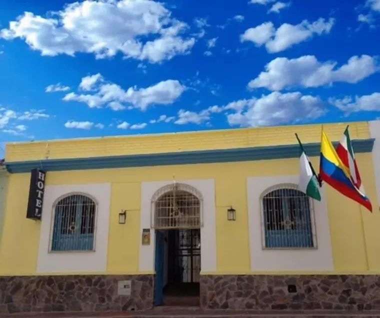 Hotel Posada de Santa Elena - Image 1