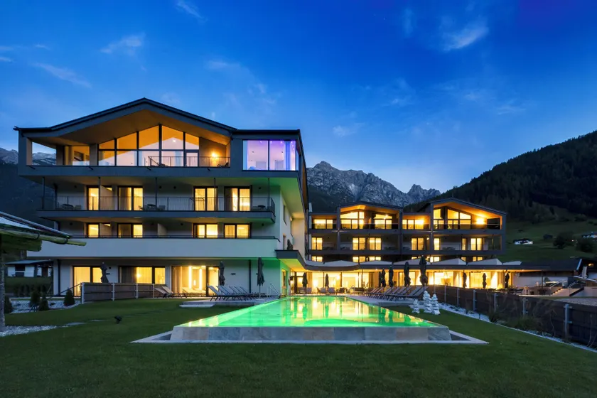 ELVA PREMIUM APARTMENT HOTEL inklusive Sommerpass STUBAI SUPER CARD - Image 1