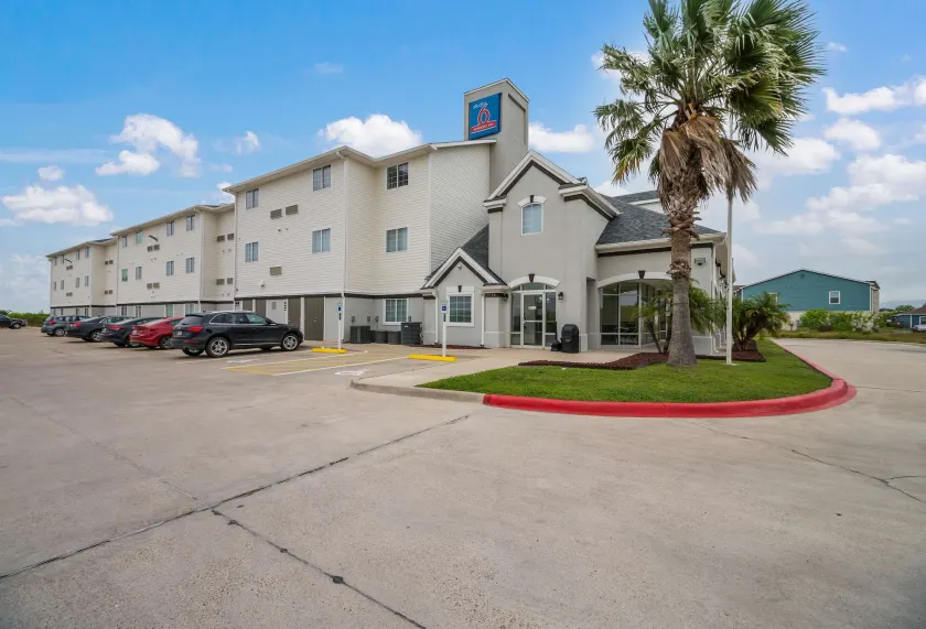 Studio 6-Ingleside, TX - Image 1