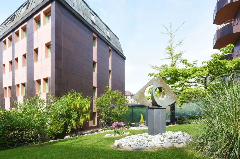 Tulip Inn Beaulieu Lausanne - Image 1
