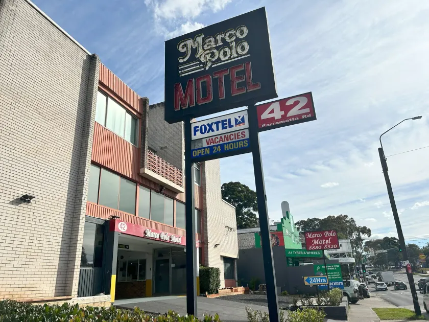 Marco Polo Motor Inn Sydney Hotel - Image 1