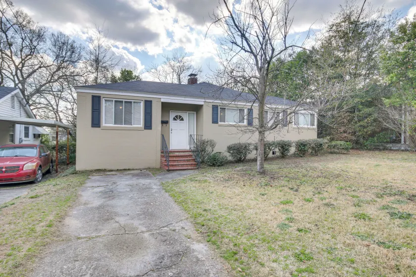 Augusta Home w/ Fenced Yard - 4 Mi to Downtown! - Interior