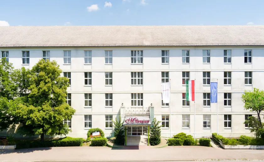 Hotel Millennium - Image 1
