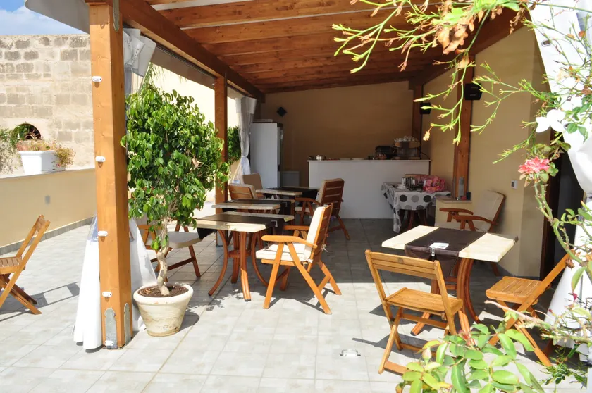 Rooms and Breakfast Zefiro - Image 1