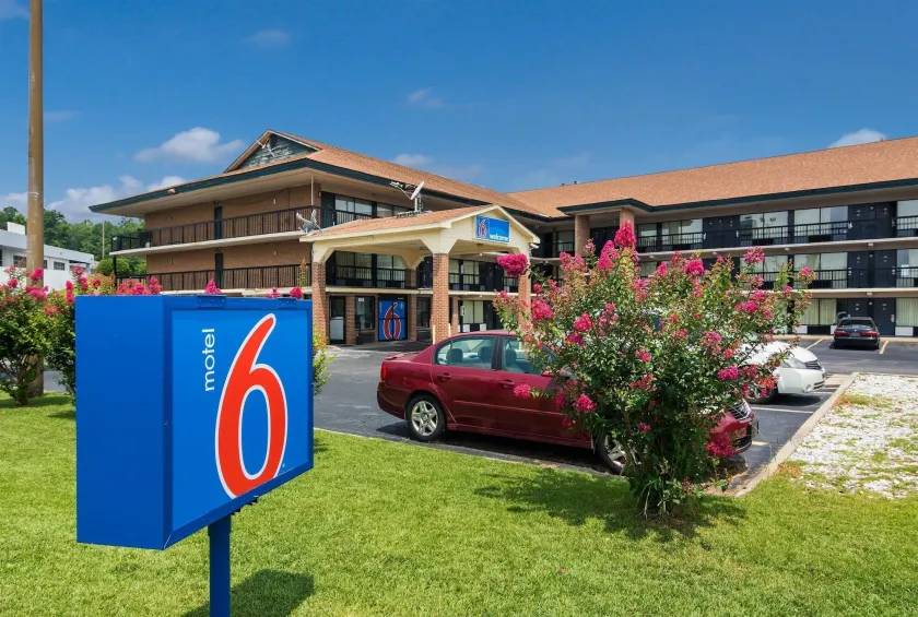 Motel 6-Macon, GA - Image 1