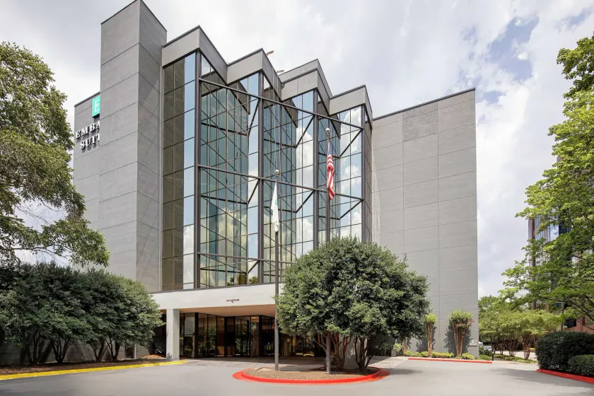 Embassy Suites by Hilton Atlanta Perimeter Center - Image 1
