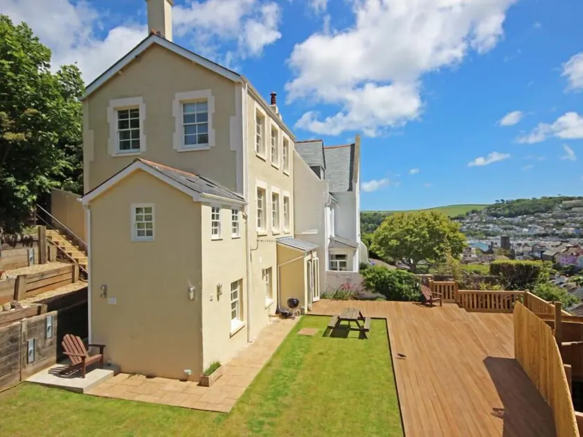 Fairview House - Image 1