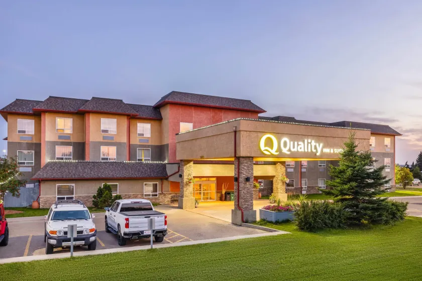 Quality Inn & Suites Rimbey - Image 1