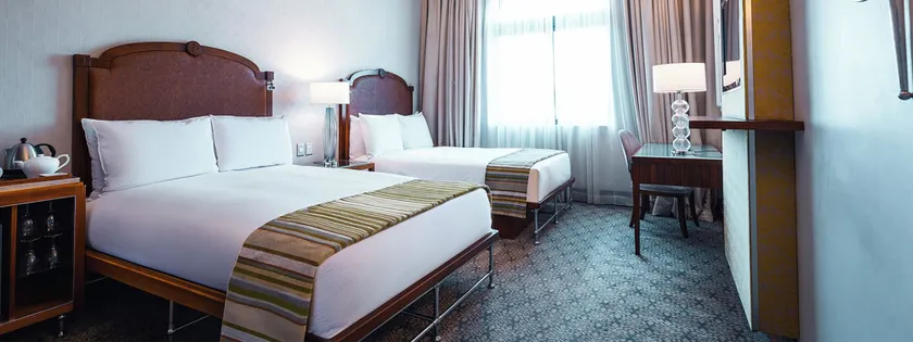 Pivot Hotel Montecasino - Image 1