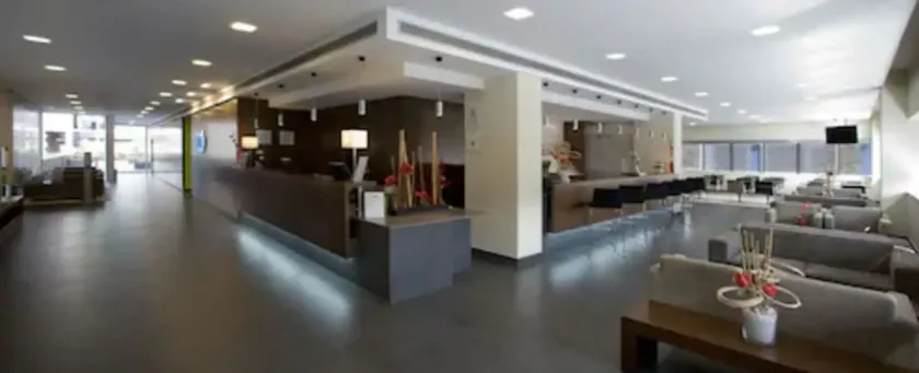 Holiday Inn Express Barcelona City 22@ by IHG - Lounge i lobbyen