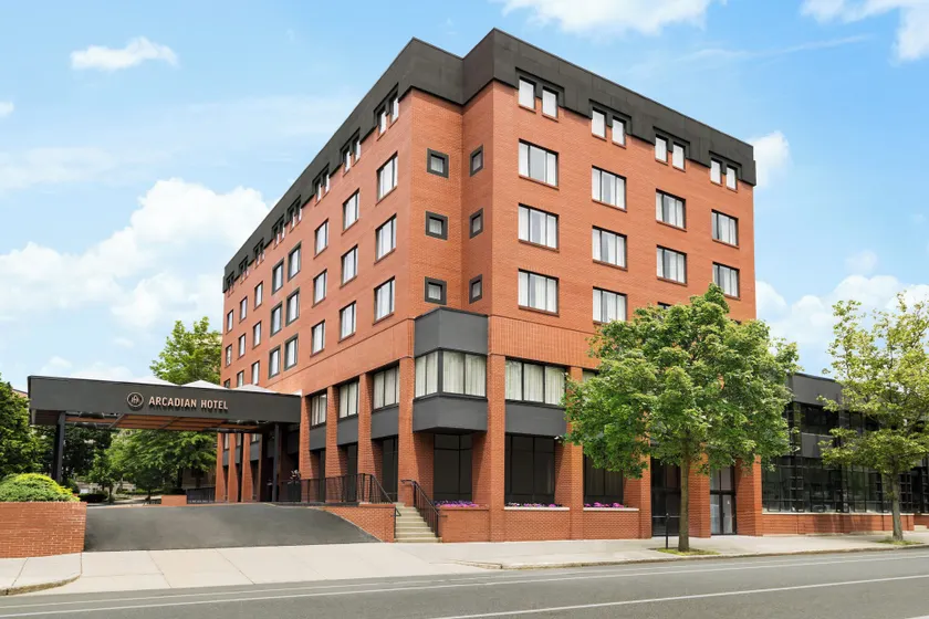 Arcadian Hotel - Image 1