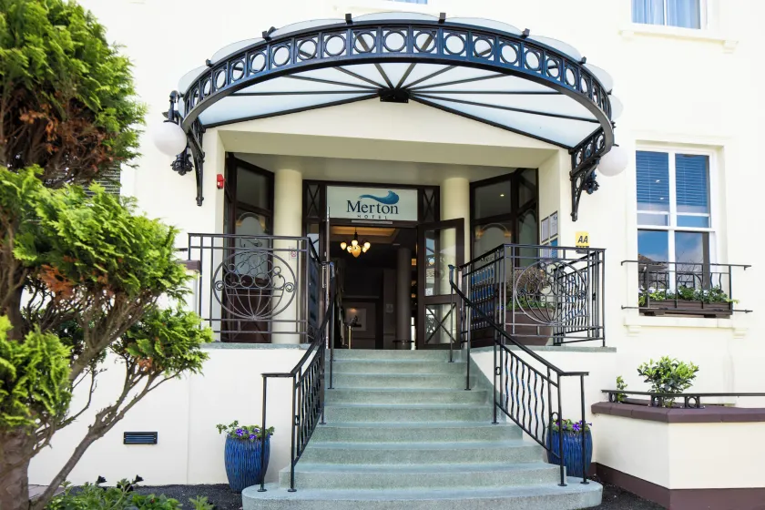 Merton Hotel - Image 1