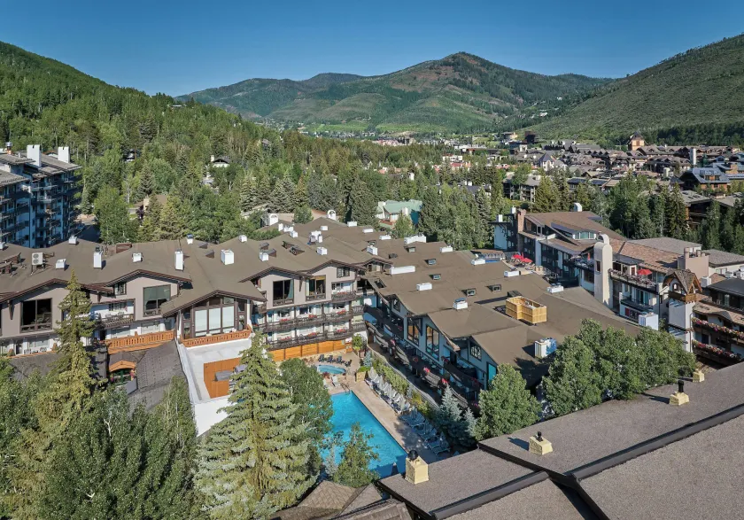 Appartement en copropriété entièrement équipé avec piscine chauffée et jacuzzi | Ski à proximité - Image 1