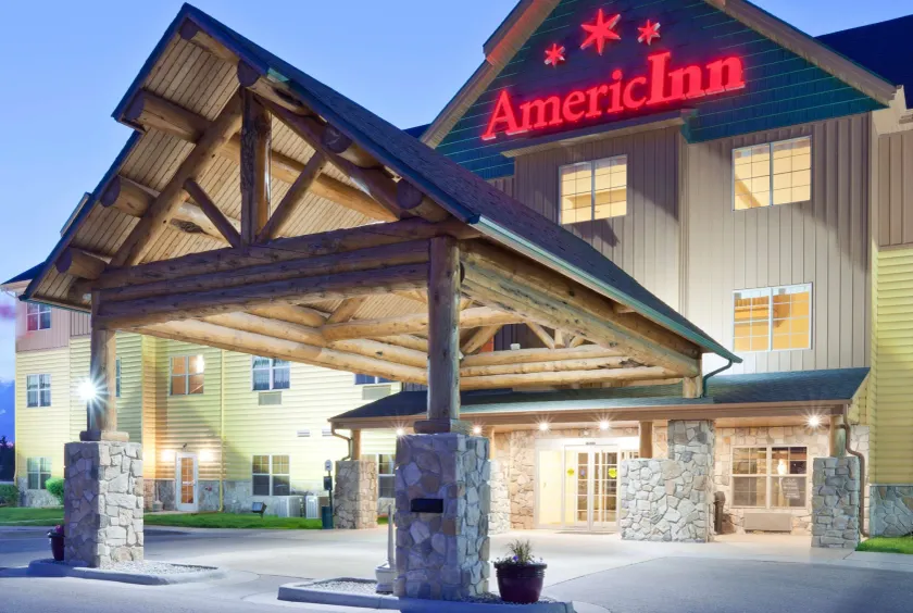 AmericInn by Wyndham Fargo Medical Center - Image 1