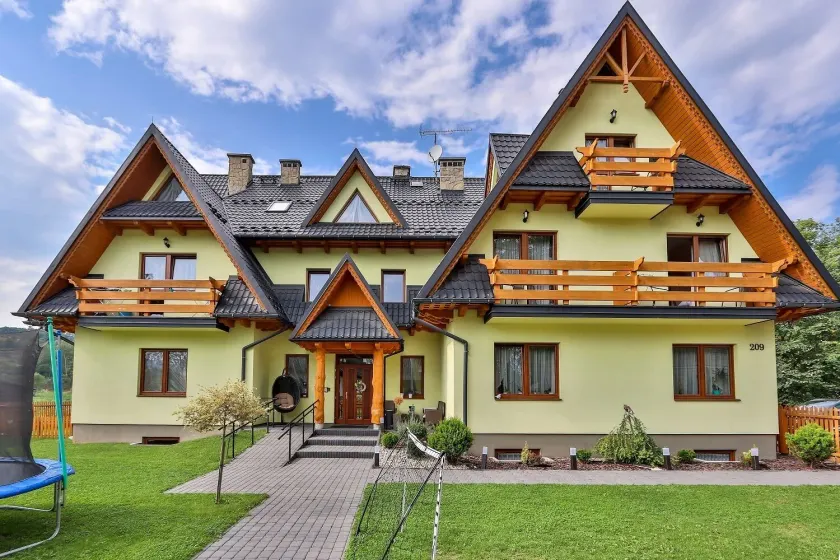 Słoneczny Dworek - Image 1