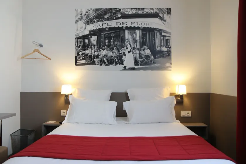 Le Quarré Hôtel Bistrot - Image 1