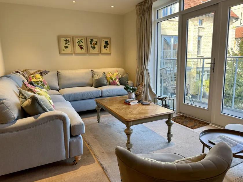 Walcot Yard in Bath - Image 1
