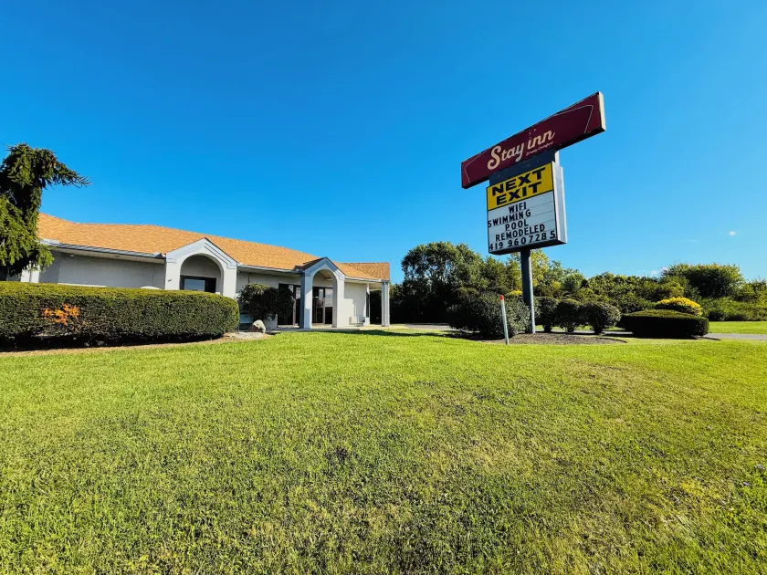 Stay Inn - Image 1