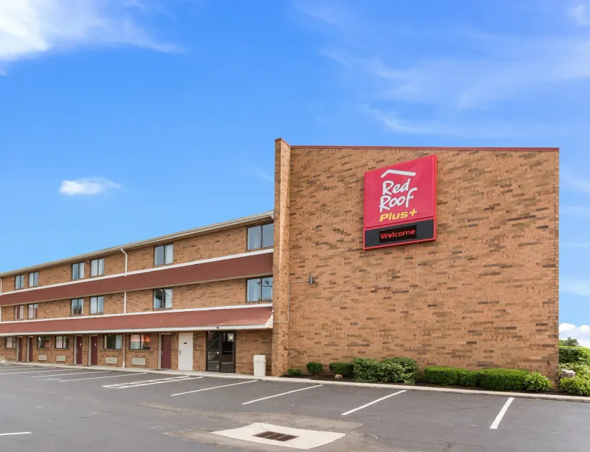 Red Roof Inn PLUS+ Columbus - Worthington - Image 1
