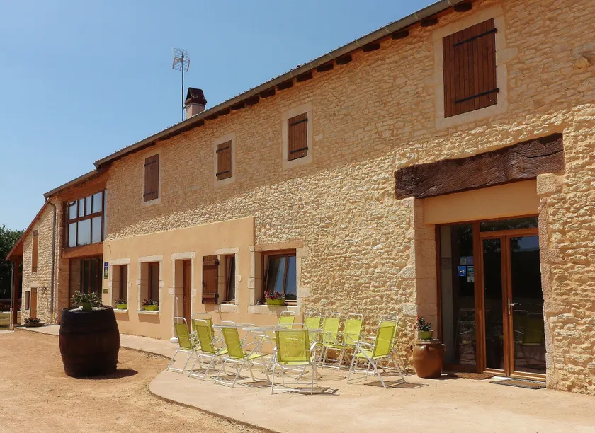 Domaine Joseph LAFARGE Wine Resort B&B - Image 1