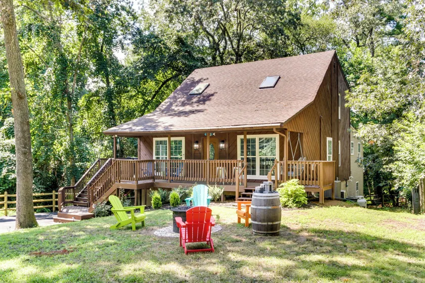 5 Mi to Rehoboth Beach: Home w/ Backyard! - Image 1