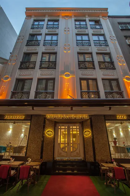 Empire Suite Hotel - Image 1