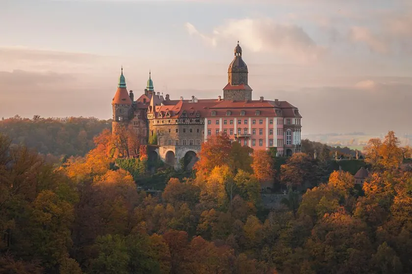 Hotel Przy Oślej Bramie - Zamek Książ - Image 1
