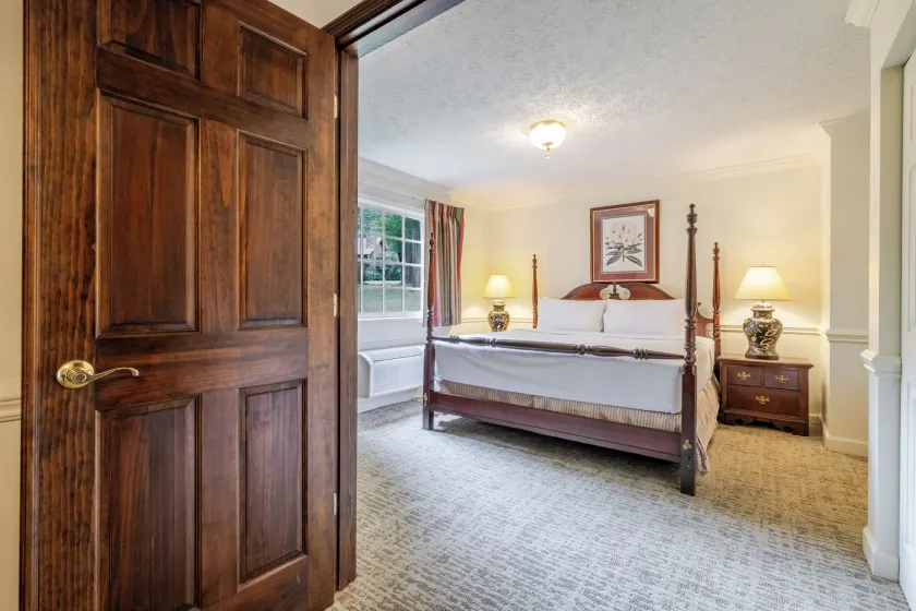 Dillard House - Image 1