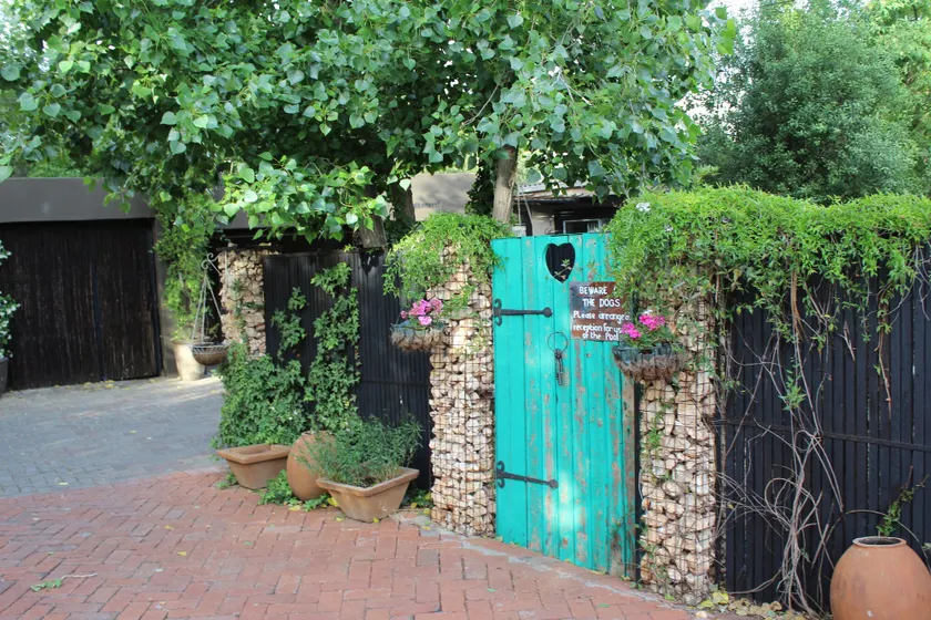 Cottonwood Guesthouse Bloemfontein - Image 1