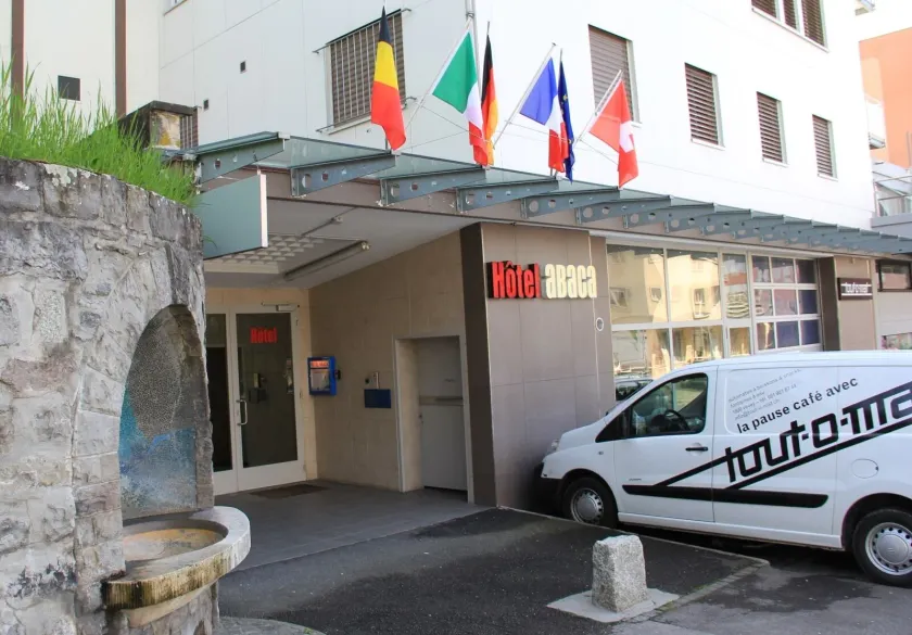 Hotel Abaca - Image 1