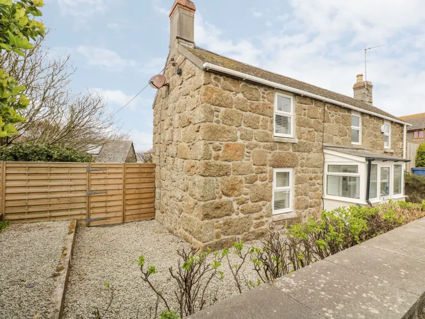 Forge Cottage - Image 1