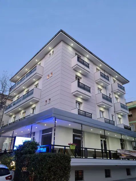 Beach Hotel Clerice - Image 1