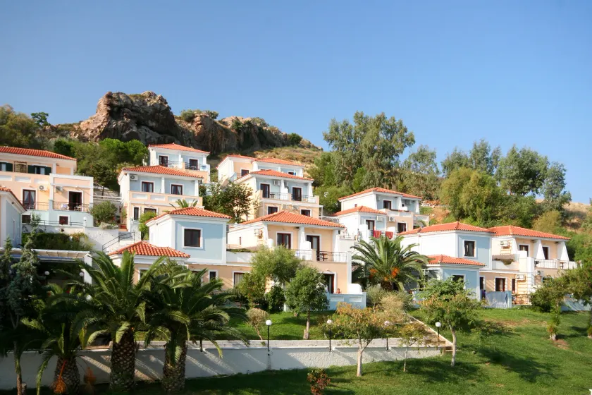 Clara Resort - Image 1