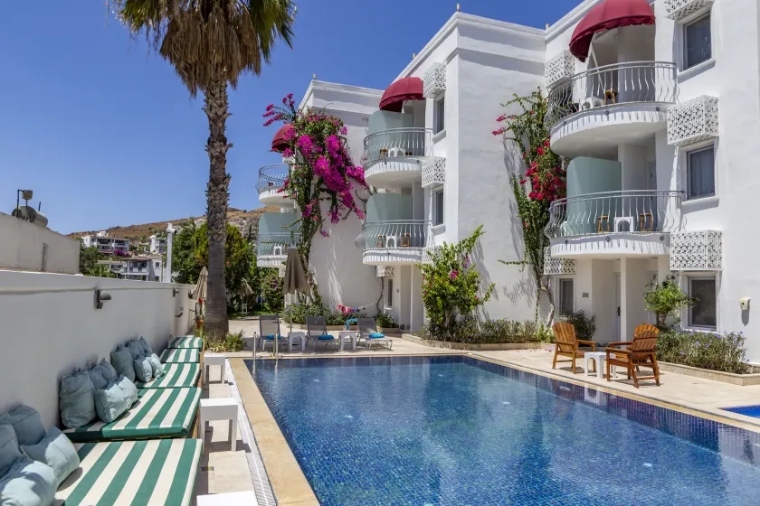 La Brezza Suite & Hotel - Image 1