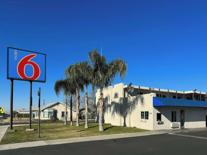 Motel 6-Delano, CA - Image 1