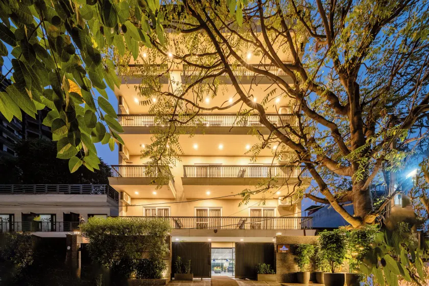 Royal Studio Golf Course Road - Image 1