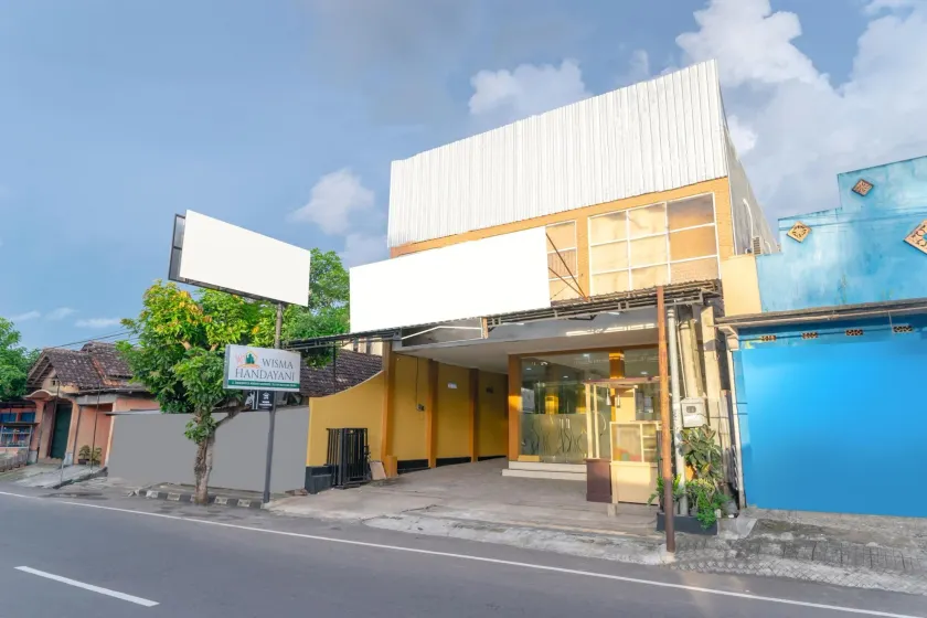 Wisma Handayani Syariah RedPartner near RSUD Wonosari - Image 1