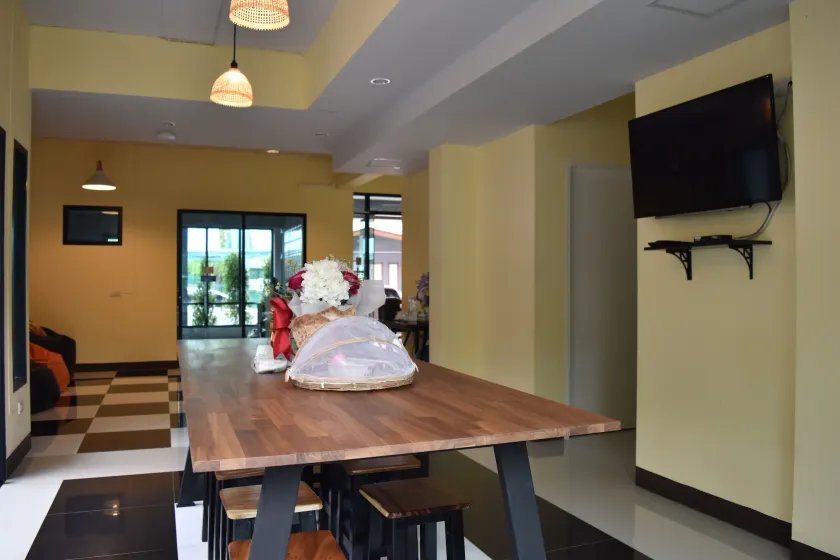 Hide Bangkok Hostel - Lobby