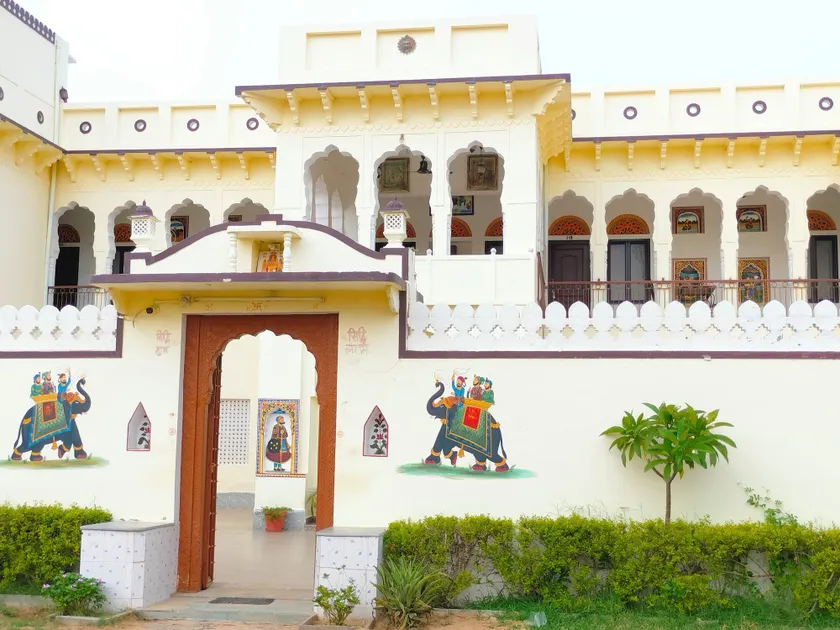 Hotel Mandawa Palace And Restaurent - Image 1