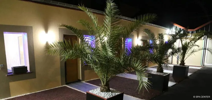 Hôtel Center Saint-Quentin Centre Gare 24-24 Parking privé - Image 1