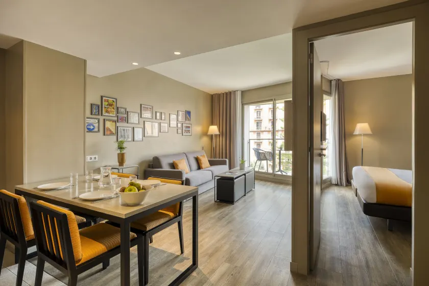 Citadines Ramblas Barcelona - Image 1