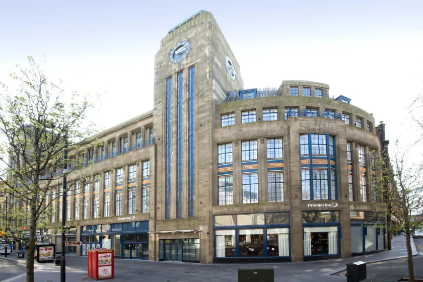Premier Inn Newcastle City Centre The Gate - Image 1