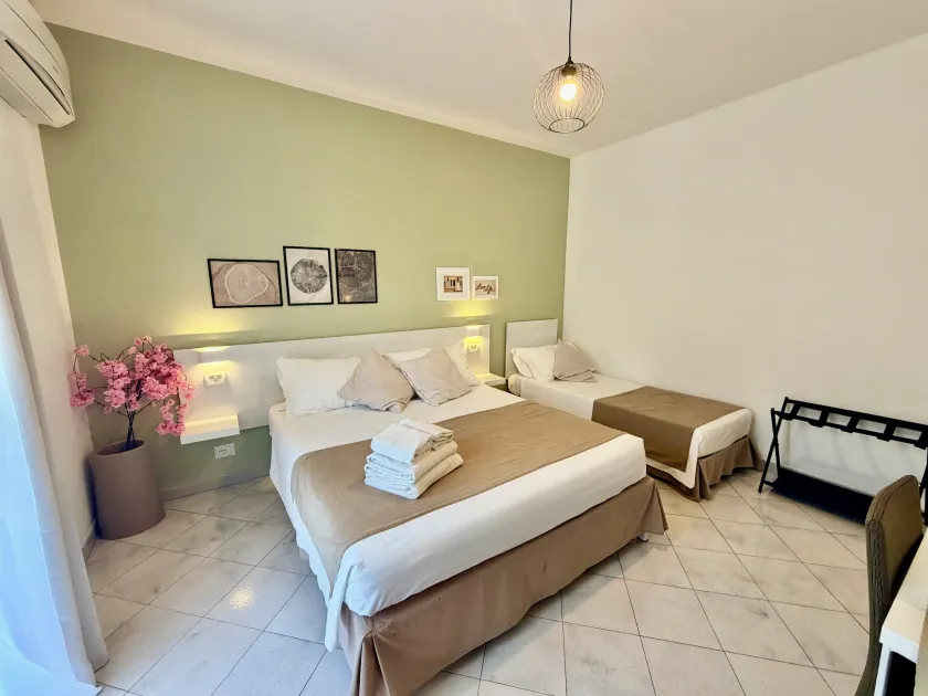 Ma&Mi Guest House - Image 1
