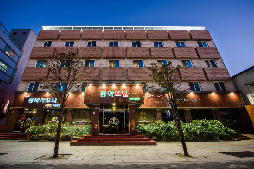 Gangneung Donga Hotel - Image 1